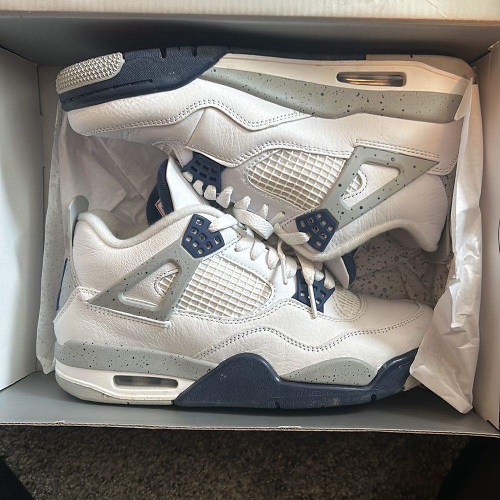Air Jordan 4 Retro midnight navy